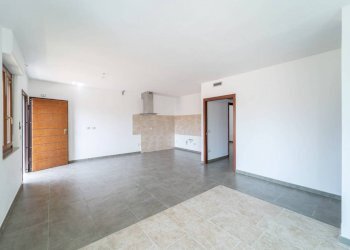 cucina a vista su sala - Appartamento via Antonio Pacinotti, Alghero - foto 3