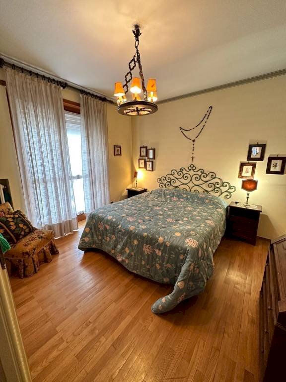 CAMERA - Trilocale via Giuseppe Verdi, 11, Bardonecchia - foto 1