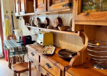 CUCINA - Trilocale via Giuseppe Verdi, 11, Bardonecchia - foto 5