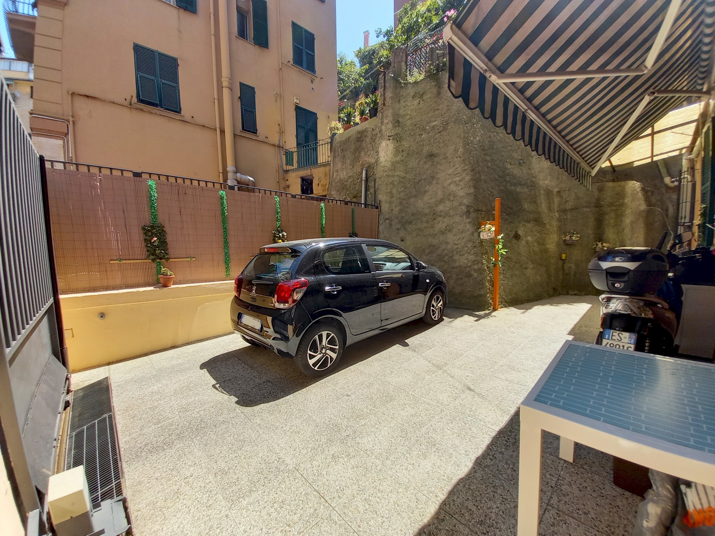 Appartamento largo Augusto Merlo, 183, Genova (zona Marassi) - foto 2