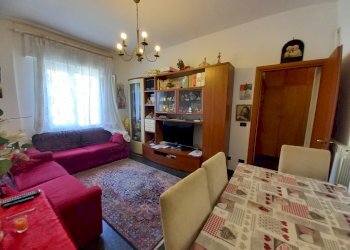 Quadrilocale via Monte Rosa, 21, Genova (zona Marassi) - foto 3