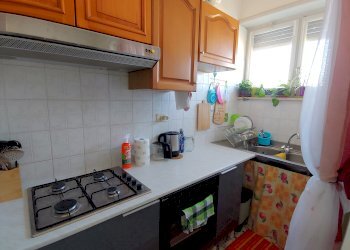 Trilocale corso Leone Giordano, 11, Livorno Ferraris - foto 6