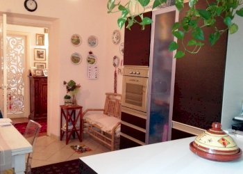 2.jpg - Appartamento Sarzana - foto 2