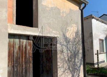 IMG_1089ok.jpg - Rustico Via Giuseppe Mazzini, Canaro - foto 17