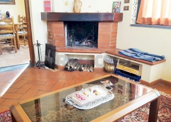 soggiorno con camino - Villa Via dell'Archellino 500, Massarosa - foto 6