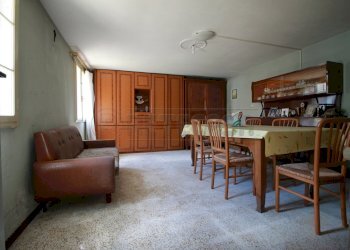 zona giorno - Casa semi indipendente Via Zerbati 222, Altissimo - foto 4