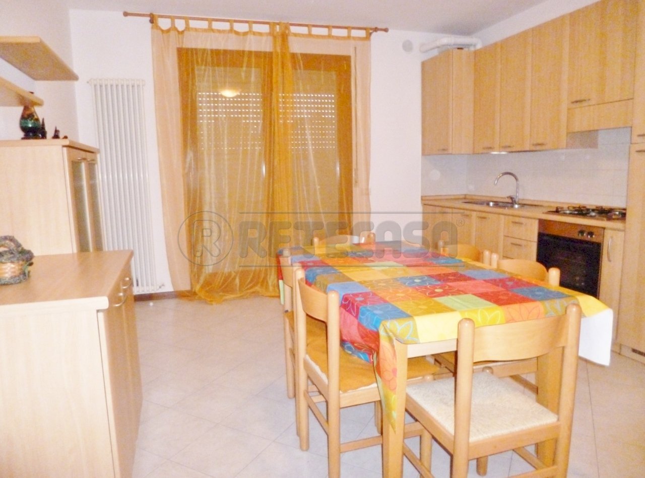SOGGIORNO - Three-room apartment Via Venezia 10, Montebello Vicentino - photo 3