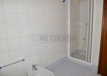 bagno - Three-room apartment Via Venezia 10, Montebello Vicentino - photo 7