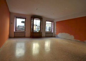 DSC_0123.JPG - Locale Commerciale RASIA DAL POLO, Cornedo Vicentino - foto 3