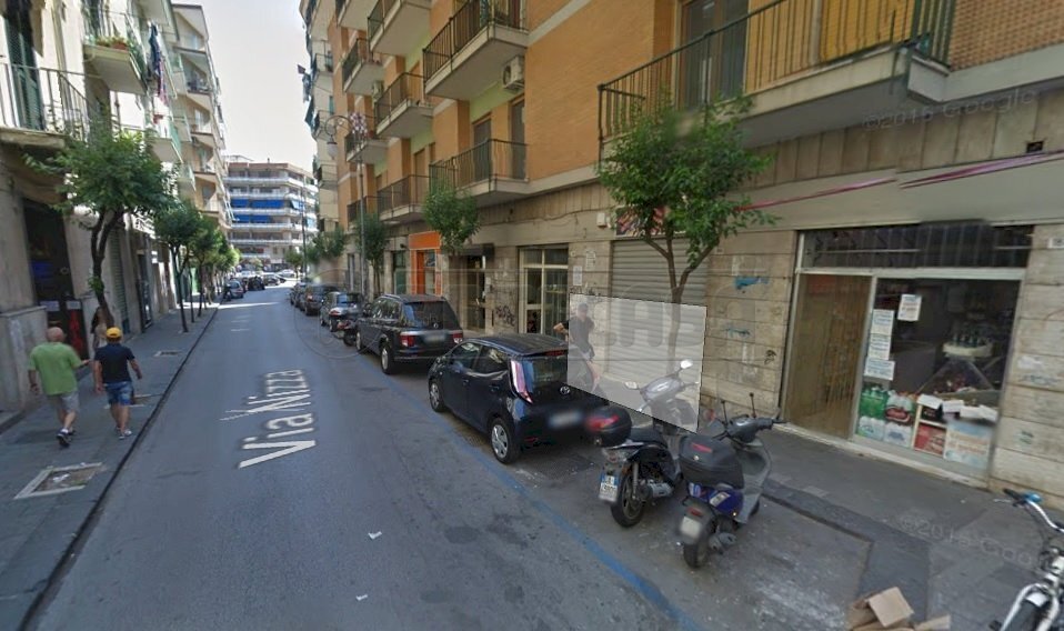 locale via nizza fortunato rossana.jpg - Locale Commerciale via nizza 186, Salerno - foto 1