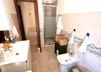 20230505_124639.jpg - Three-room apartment Pescara - photo 15