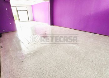 20260303_104013.jpg - Locale Commerciale Montesilvano - foto 4