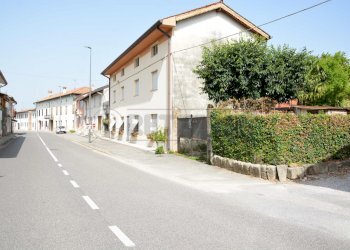 ESTERNI - Casale VIA ROMA 123, San Vito al Torre - foto 3