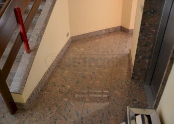 VANO SCALE - Magazzino VIA DIVISIONE JULIA  18/19, Manzano - foto 6