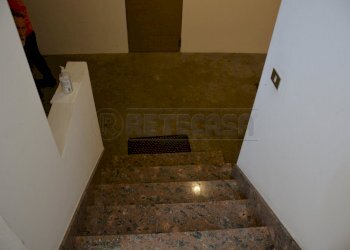 VANO SCALE - Magazzino VIA DIVISIONE JULIA  18/19, Manzano - foto 7