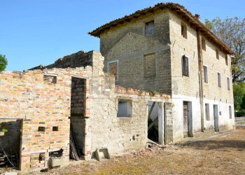 ESTERNI - Rustico VIA TORSA 43, Rivignano Teor - foto 4