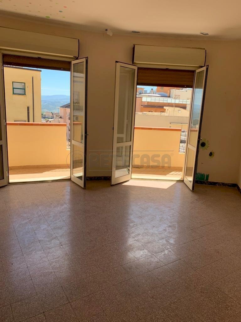 WhatsApp Image 2021-05-19 at 12.17.04 (1).jpeg - Appartamento Via Vittorio Veneto, Catanzaro - foto 3