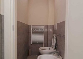 bagno di servizio - Quadrilocale Piazzale dell'Appennino snc, Forlì - foto 9