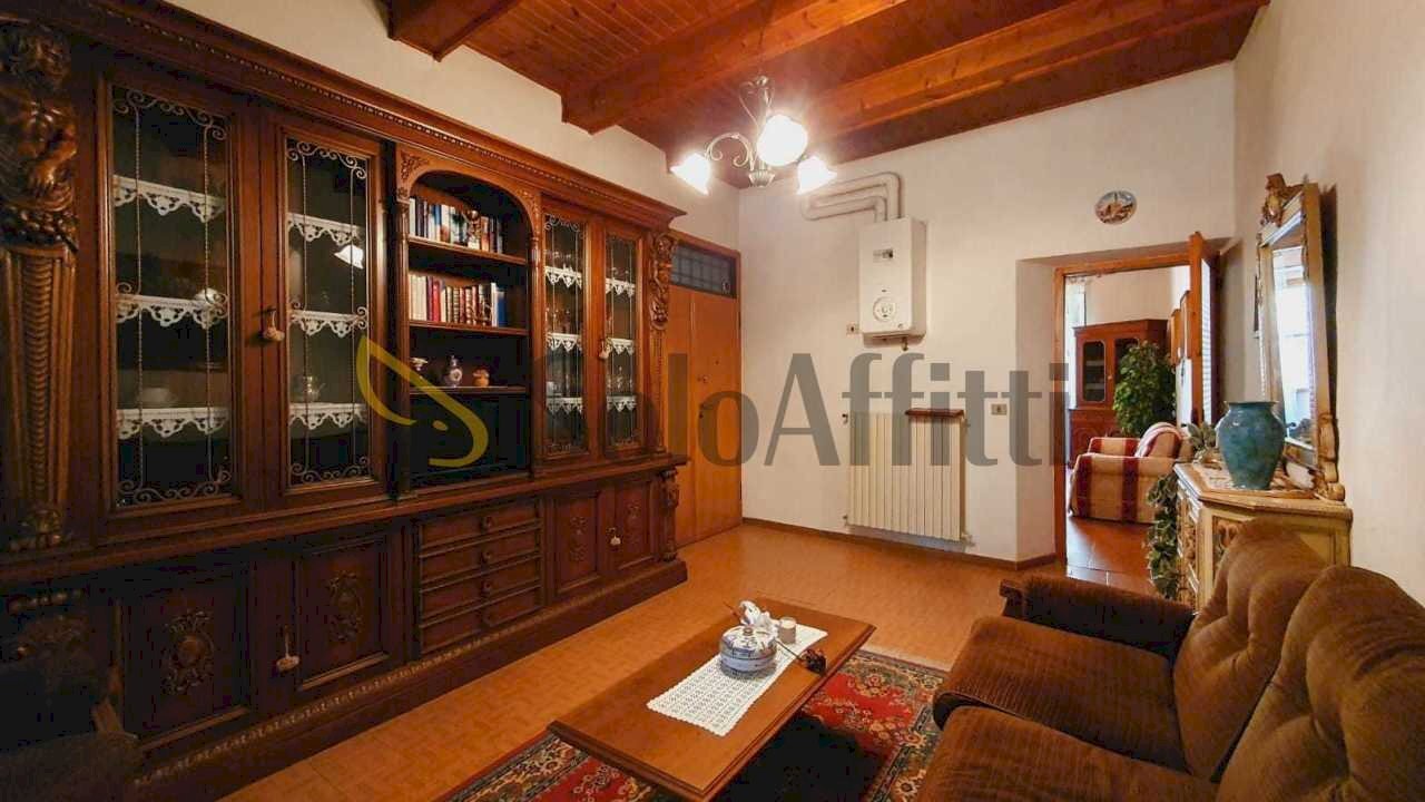 sala - Appartamento Piazza Traversari 7777, Portico e San Benedetto - foto 3