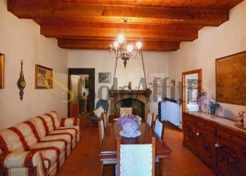 sala da pranzo - Appartamento Piazza Traversari 7777, Portico e San Benedetto - foto 5