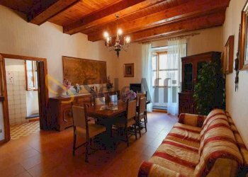 sala da pranzo - Appartamento Piazza Traversari 7777, Portico e San Benedetto - foto 8