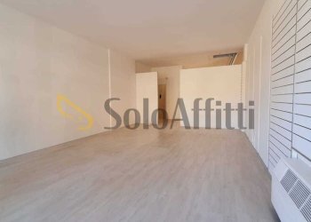 locale principale - Commercial Premises Via Giuseppe Mazzini 7777, Forlimpopoli - photo 2