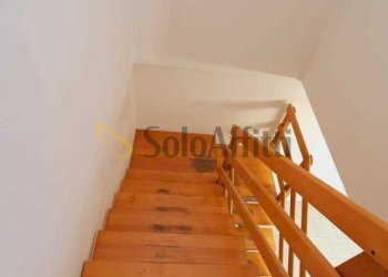 scala interna - Commercial Premises Via Giuseppe Mazzini 7777, Forlimpopoli - photo 7