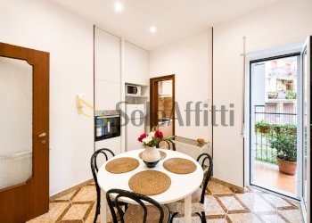Sala da pranzo - Appartamento Piazza delle Medaglie D'Oro, Napoli (zona Arenella) - foto 7