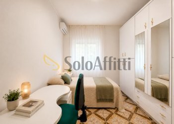 Seconda camera da letto - Appartamento Piazza delle Medaglie D'Oro, Napoli (zona Arenella) - foto 18