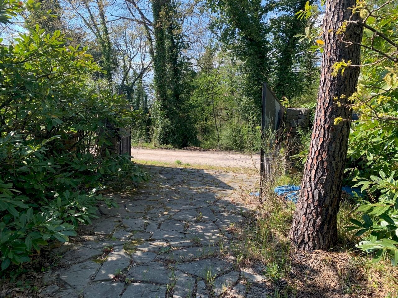 PHOTO-2021-04-18-07-48-21 (1).jpg - Rustic Lerici - photo 2