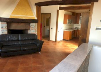 WhatsApp Image 2025-09-25 at 10.23.07 (1).jpeg - Casa indipendente Fosdinovo - foto 10