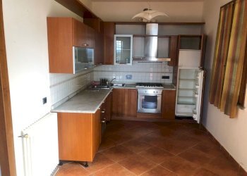 WhatsApp Image 2025-09-25 at 10.23.07.jpeg - Casa indipendente Fosdinovo - foto 12