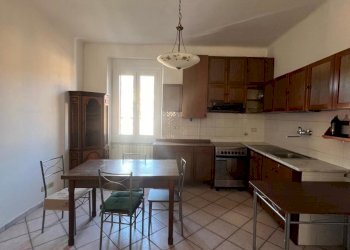 WhatsApp Image 2024-11-14 at 16.55.34 (4).jpeg - Two-room apartment La Spezia - photo 4