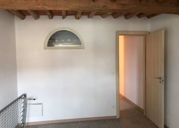 b56966af-082d-4a05-a78d-7222fe558f7a.JPG - Townhouse Camaiore - photo 8