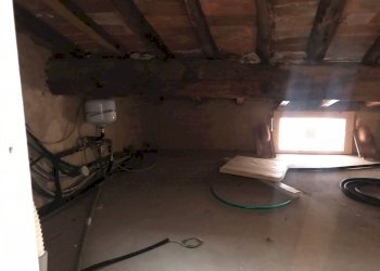 c9b20251-b80b-4bff-b0d7-f37d5f4c9703.JPG - Townhouse Camaiore - photo 23