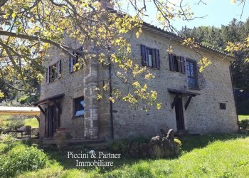 01.jpg - Casale Strada Colle Umberto - Ponte Nese 59, Perugia - foto 1