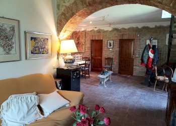 09.jpg - Casale Strada Colle Umberto - Ponte Nese 59, Perugia - foto 9