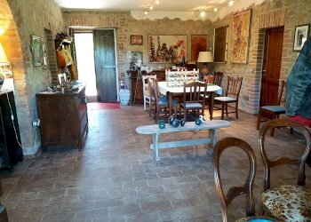 10.jpg - Casale Strada Colle Umberto - Ponte Nese 59, Perugia - foto 10