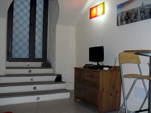 quarta.jpg - Commercial Premises Viale Giosuè Carducci, Lucca - photo 2