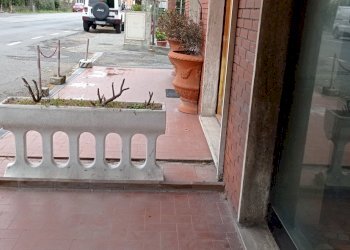 1619601168320.jpg - Locale Commerciale Via Sarzanese 937, Lucca - foto 6