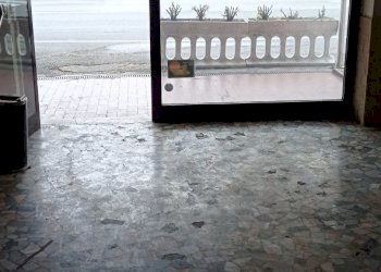 1619601168323.jpg - Locale Commerciale Via Sarzanese 937, Lucca - foto 7