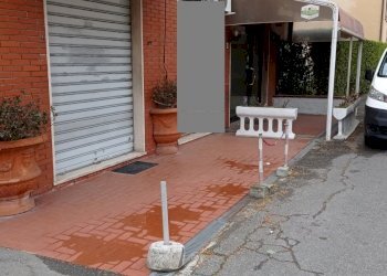 1619601168375.jpg - Locale Commerciale Via Sarzanese 937, Lucca - foto 5