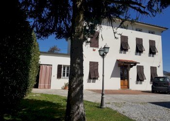 20210331_121608.jpg - Rustico Via del Chiasso Lunata 22, Capannori - foto 1