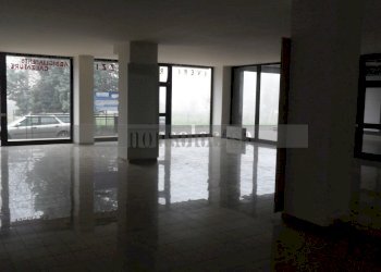 SAM_6730.JPG - Locale Commerciale VIA OLAF PALME, Bastia Umbra - foto 5