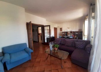 IMG-20210407-WA0012.jpg - Appartamento Via Roma 208, Avigliano Umbro - foto 2