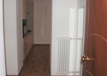 ingresso - Three-room apartment piazza Garibaldi, Lanciano - photo 2