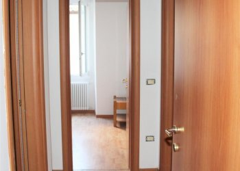 corridoio - Three-room apartment piazza Garibaldi, Lanciano - photo 5