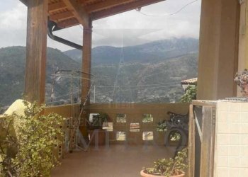 219c85f3-775d-404e-93f2-7141116dea0e.jpg - Porzione di casa Via alle ville superiori 52, Ventimiglia - foto 7