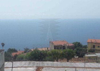 ec3ec86e-535b-492b-982e-78685348e191.jpg - Porzione di casa Via alle ville superiori 52, Ventimiglia - foto 16