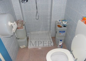 015 (FILEminimizer).JPG - Locale Commerciale Ventimiglia - foto 15